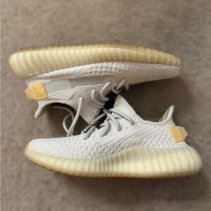 adidas Yeezy Boost 350 V2 (cream | boys 6)